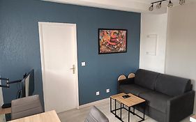 plage, agréable, refait à neuf, top lit, hôte réactif, terrasse, soleil, paisible.